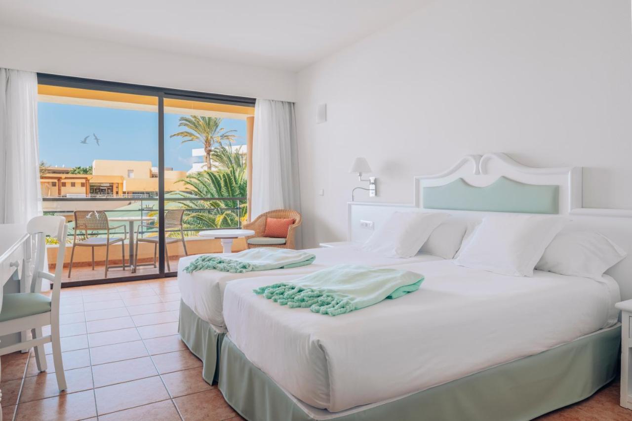 Twin Room Sea View